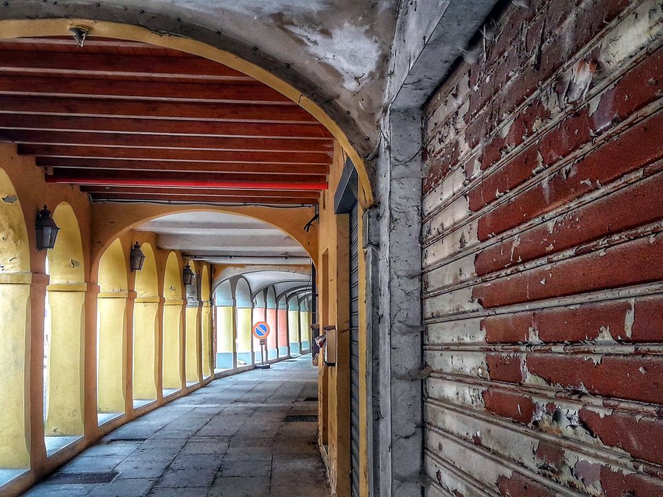 Portici del centro storico di Concordia